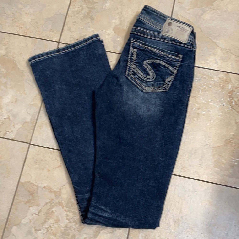 Silver Jeans Suki  Low Rise Bootcut in Dark Wash Size W26/L33